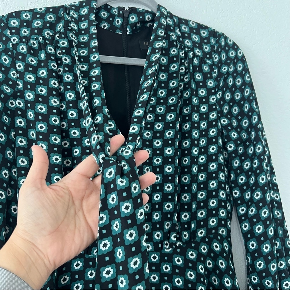 Ted Baker‎ London Green Geometric Floral Print Dolley Dress Size 1 (US Size 4) - Picture 9 of 17